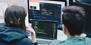 Piața IT din România în 2025: Inovație și creștere în sectorul tehnologic